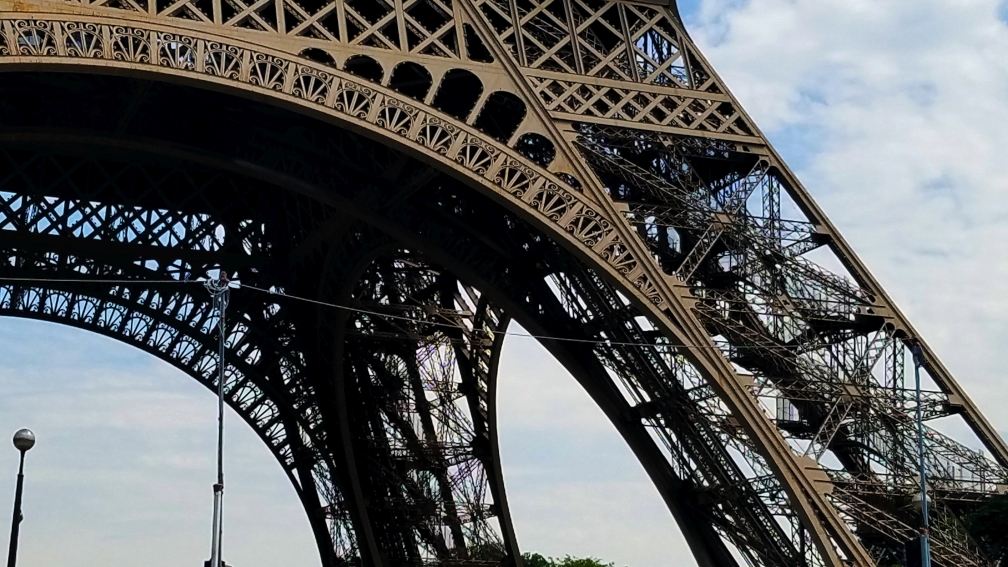 Eiffel-Tower-Paris-France-07-02-2019-0015
